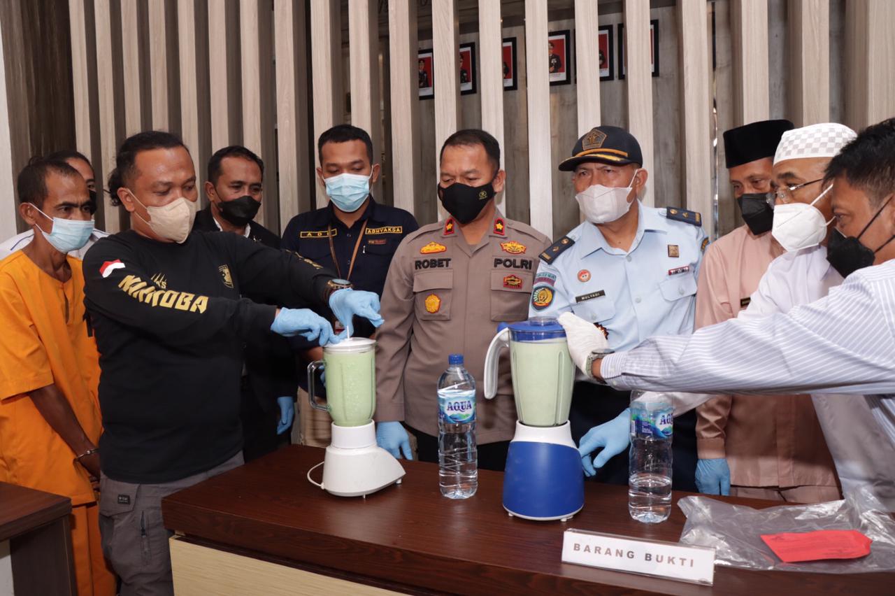 Polisi Amankan 4.000 Pil Ekstasi Warna Hijau