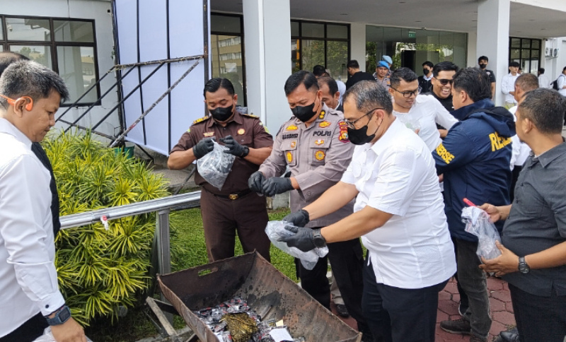 Bukan Sekadar Pemusnahan Narkoba, tetapi Penyelamatan Puluhan Ribu Jiwa